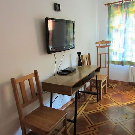 Home With The Veranda Veliko Tărnovo Exteriör bild