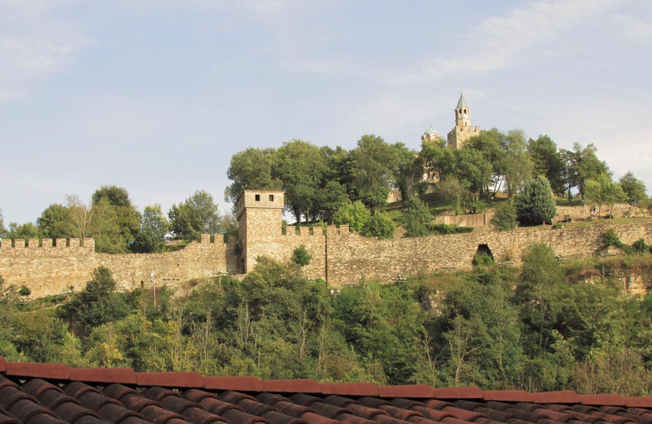 Home With The Veranda Veliko Tărnovo Exteriör bild